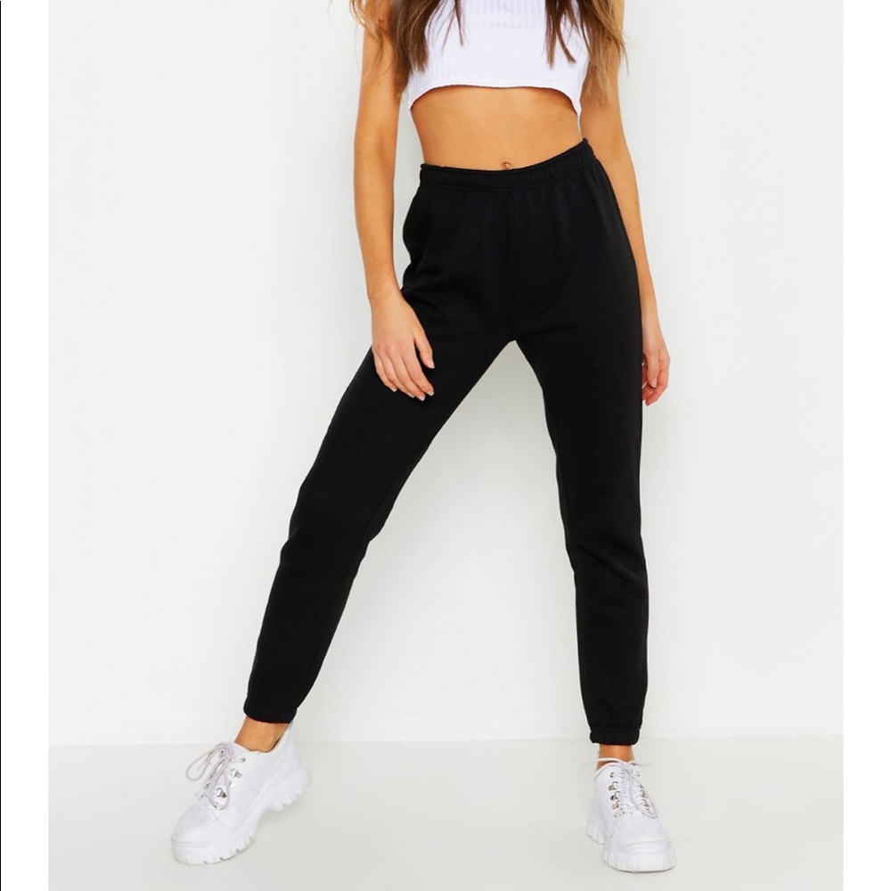 Boohoo Black Joggers NWT